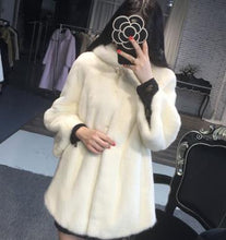 2017 Winter Women's import Mink Fur Coat Winter Women Natural mink fur coat in the long section ladies hooded  thick warm coat