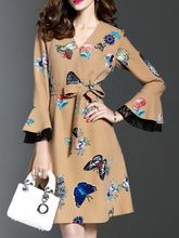 Bell Sleeve Butterfly Lace Up Grace Women's Day Dress